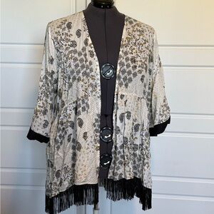 Maurices Black and Cream Floral Kimono